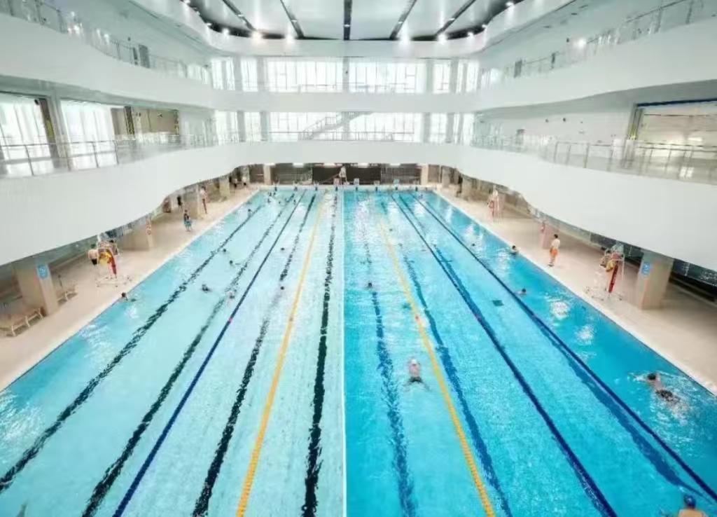上海市体育训练基地治理中心游泳馆